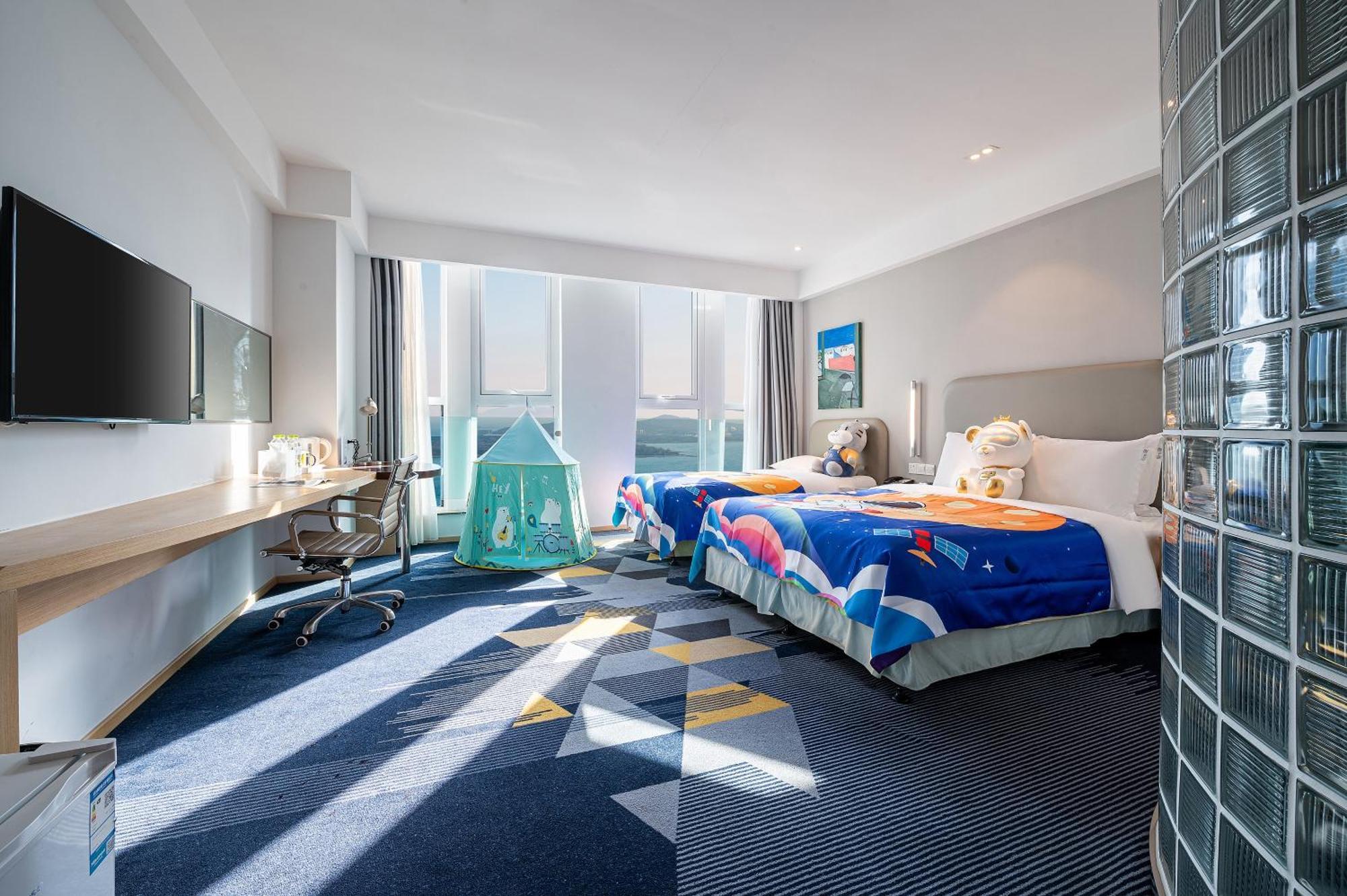 Holiday Inn Express - Qingdao West Coast By Ihg Eksteriør billede