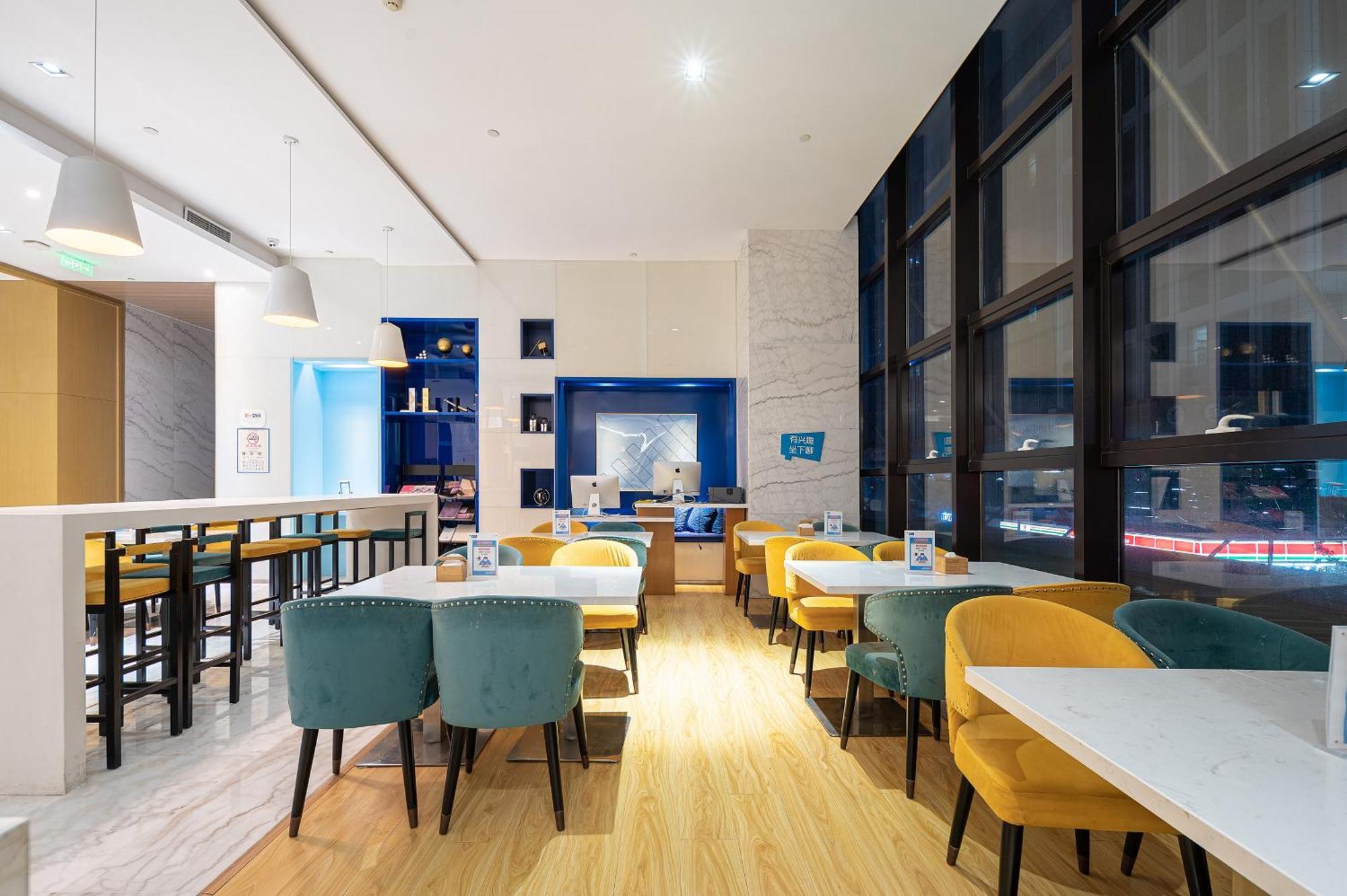 Holiday Inn Express - Qingdao West Coast By Ihg Eksteriør billede